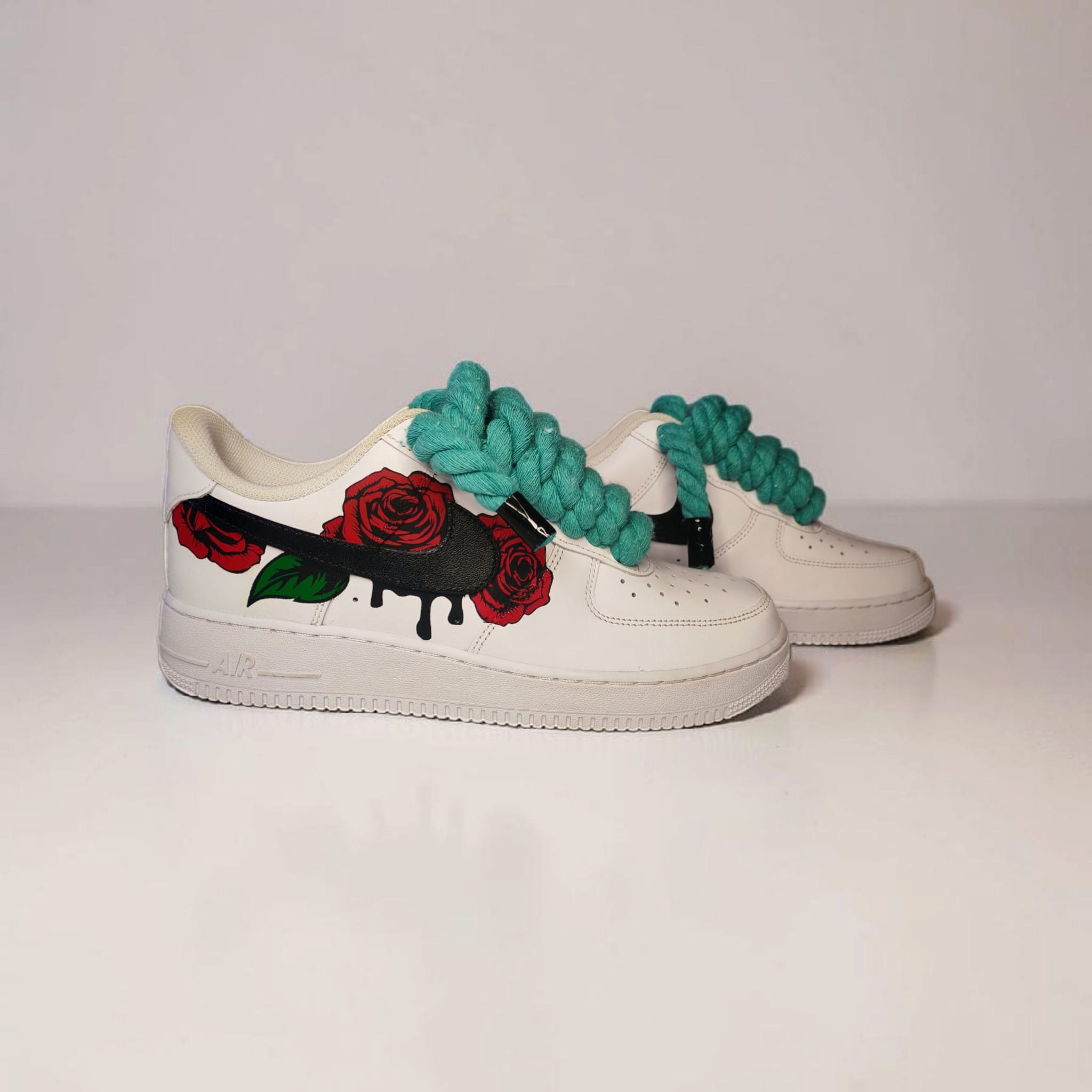 ROSES, AIR FORCE ONE/ Custom-sneakers/ Double K Customz
